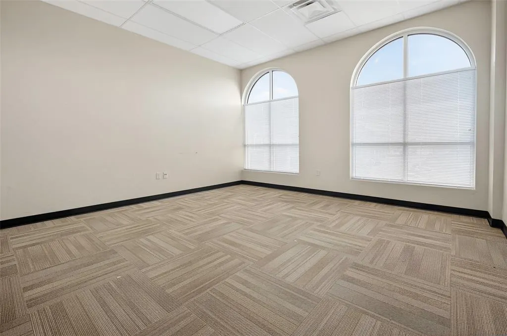 Photo 16 — 480 NW 24th Avenue 248-258, Norman, OK 73069
