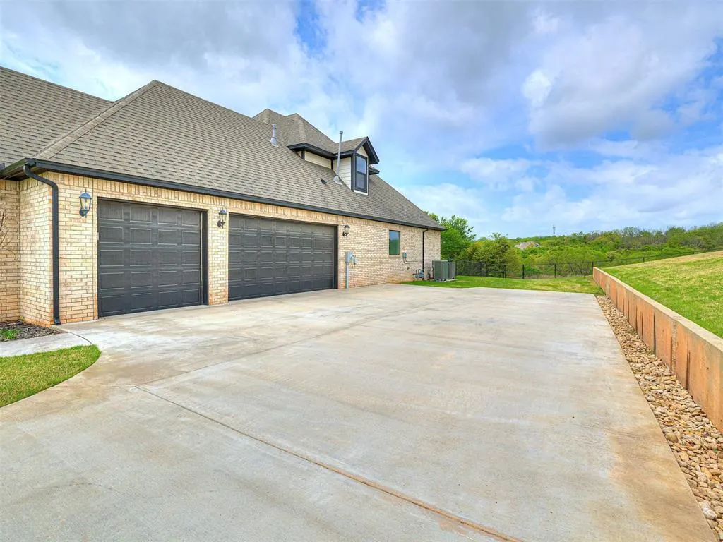 Photo 45 — 5017 Asheville Way, Choctaw, OK 73020