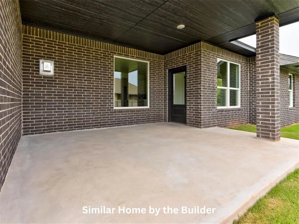 Photo 37 — 1952 W Flintlock Way, Mustang, OK 73064