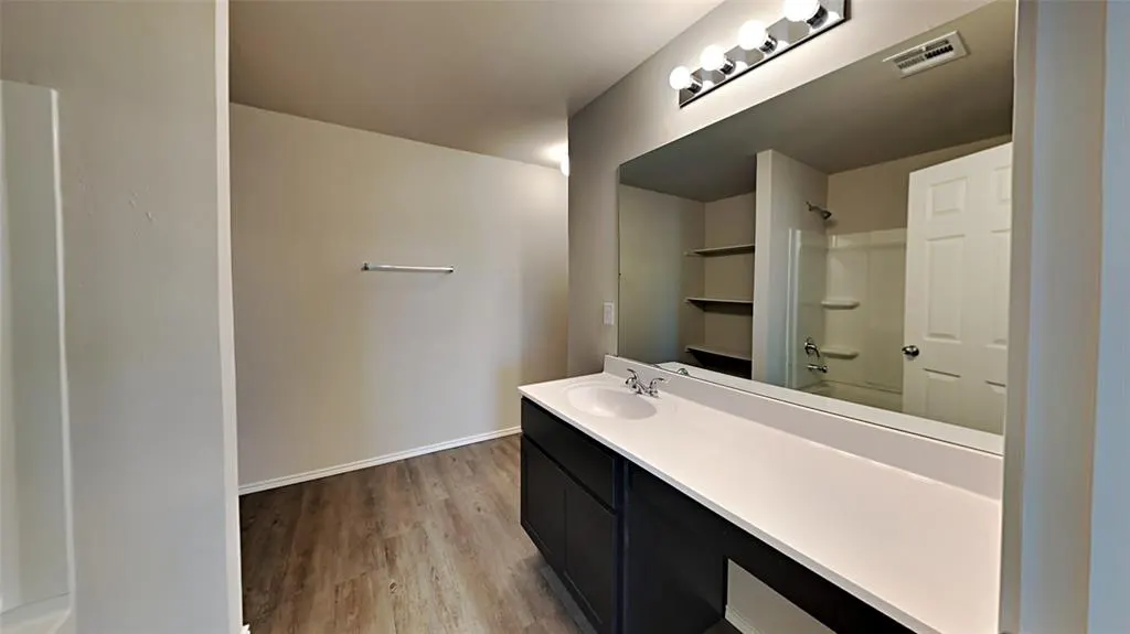 Photo 11 — 11748 NW 99th Terrace, Yukon, OK 73099