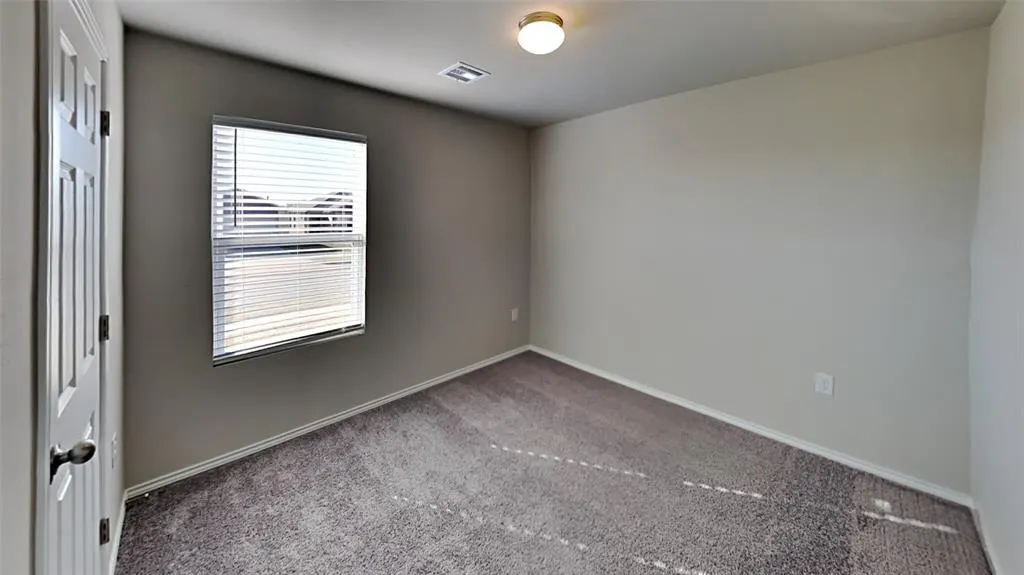 Photo 14 — 11748 NW 99th Terrace, Yukon, OK 73099