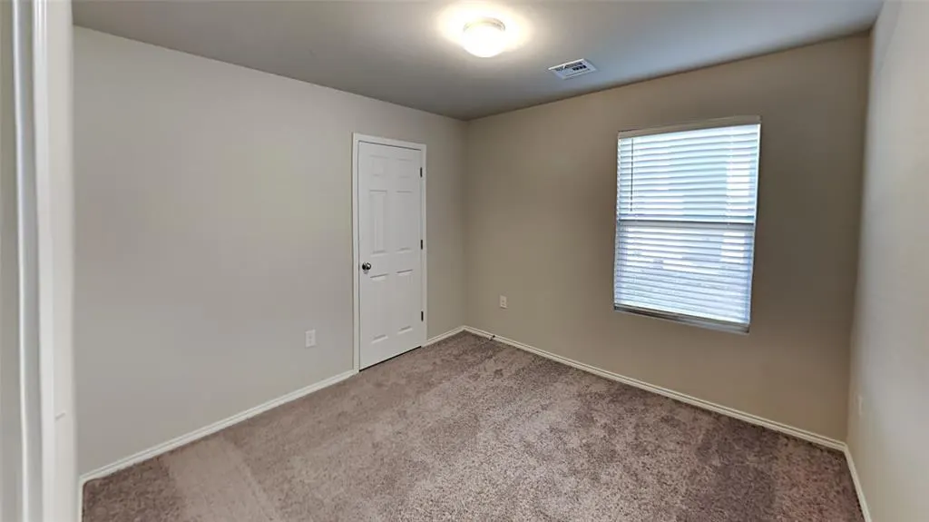 Photo 17 — 11748 NW 99th Terrace, Yukon, OK 73099