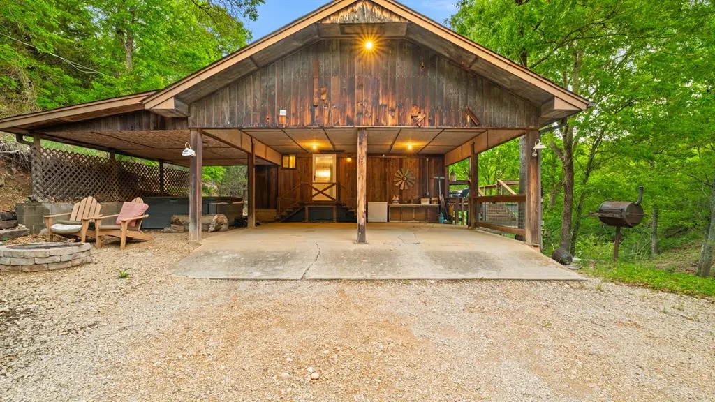 Photo 9 — 3900 Forks Lane, Sulphur, OK 73086