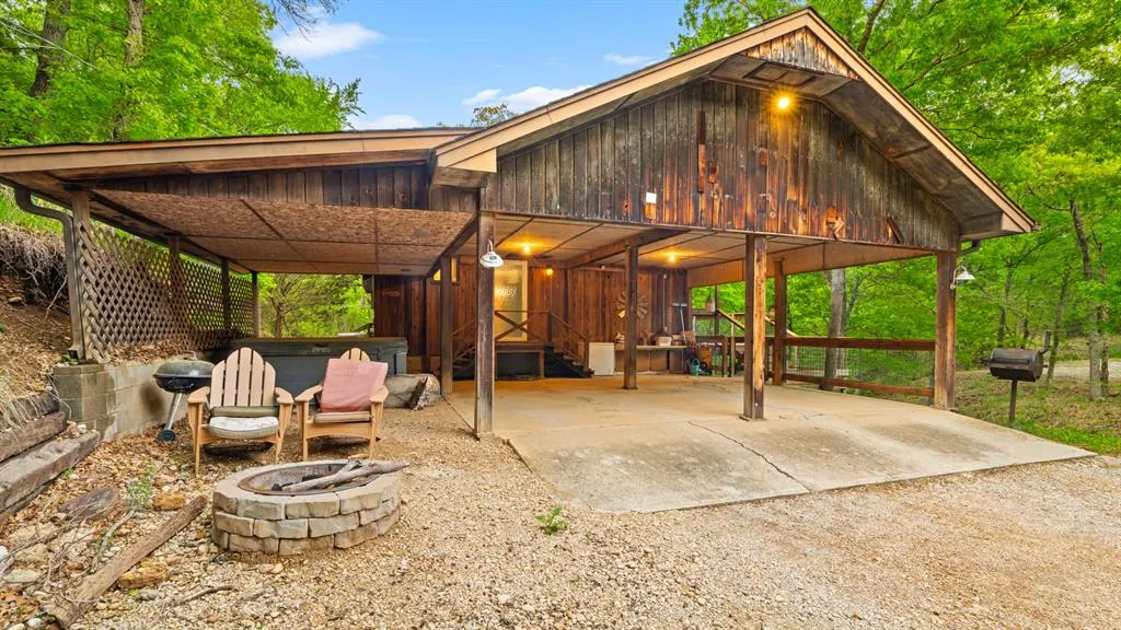 Photo 10 — 3900 Forks Lane, Sulphur, OK 73086