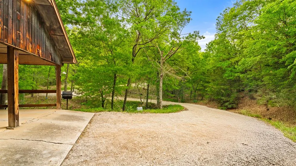 Photo 11 — 3900 Forks Lane, Sulphur, OK 73086