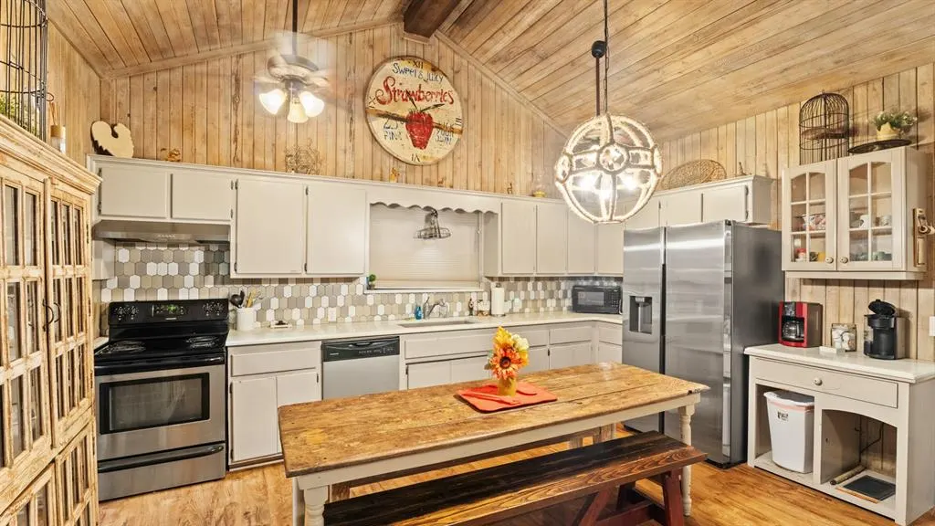 Photo 23 — 3900 Forks Lane, Sulphur, OK 73086