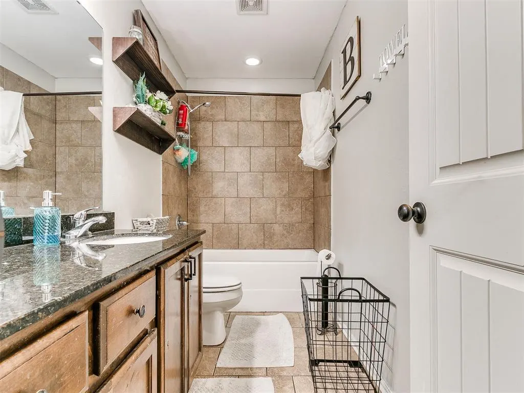 Photo 26 — 13102 S Midwest Boulevard, Edmond, OK 73034
