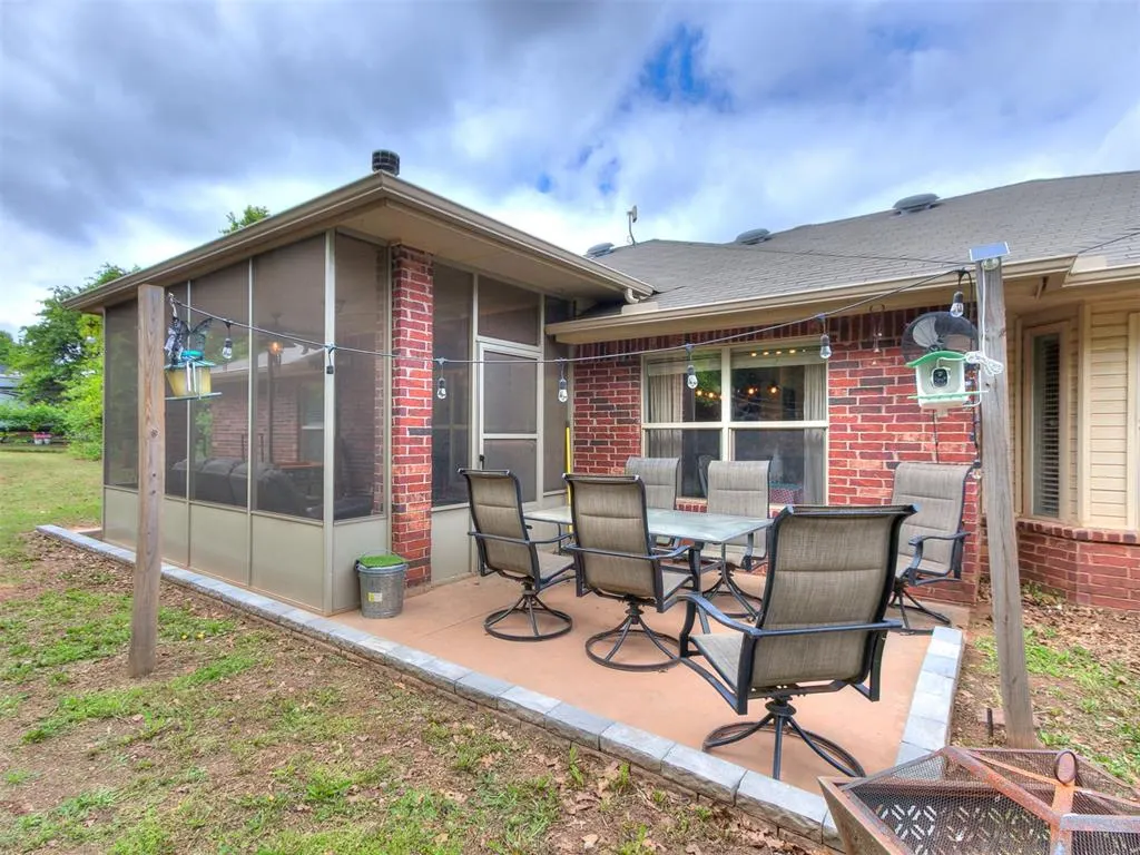 Photo 31 — 13102 S Midwest Boulevard, Edmond, OK 73034