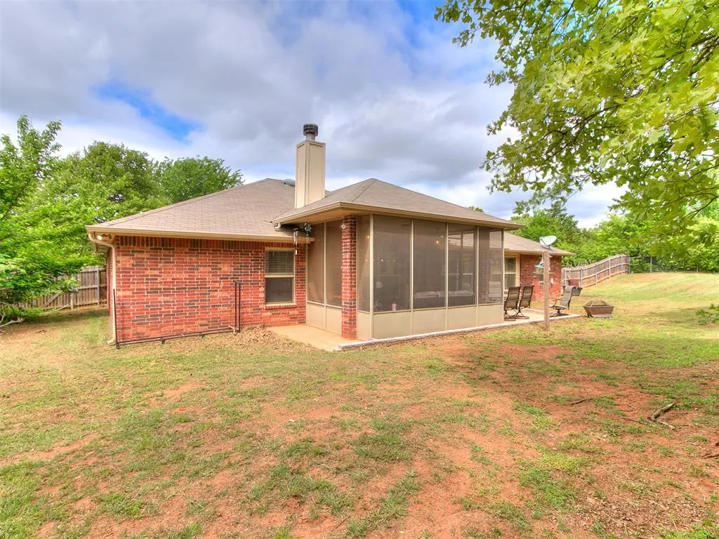 Photo 33 — 13102 S Midwest Boulevard, Edmond, OK 73034