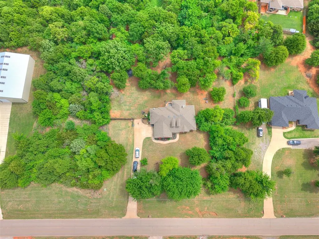 Photo 43 — 13102 S Midwest Boulevard, Edmond, OK 73034