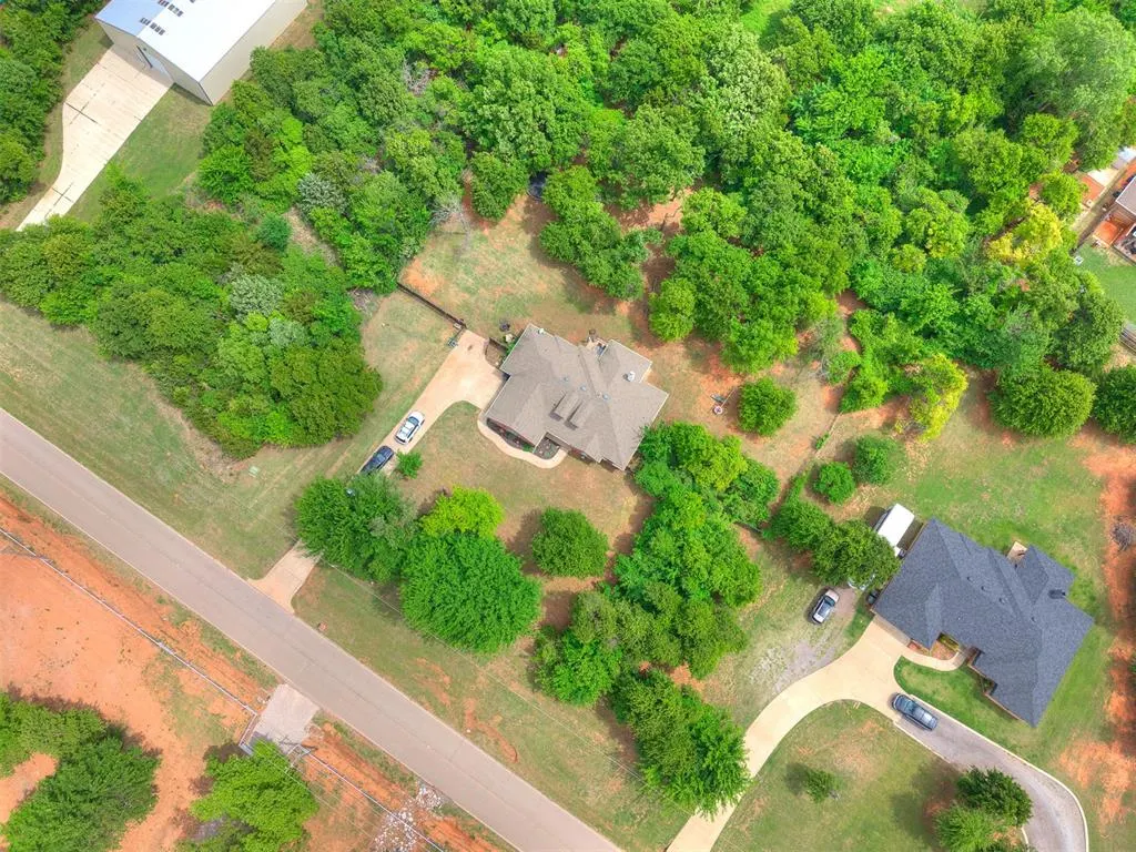 Photo 44 — 13102 S Midwest Boulevard, Edmond, OK 73034