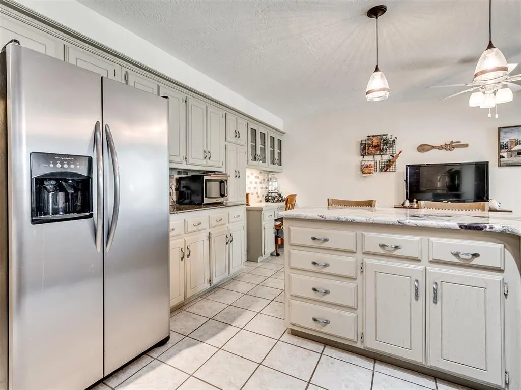 Photo 19 — 225 SE 27th Street, Moore, OK 73160