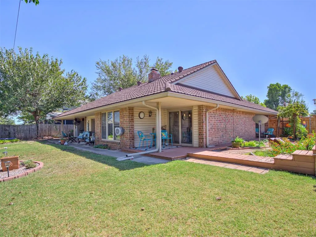 Photo 41 — 225 SE 27th Street, Moore, OK 73160