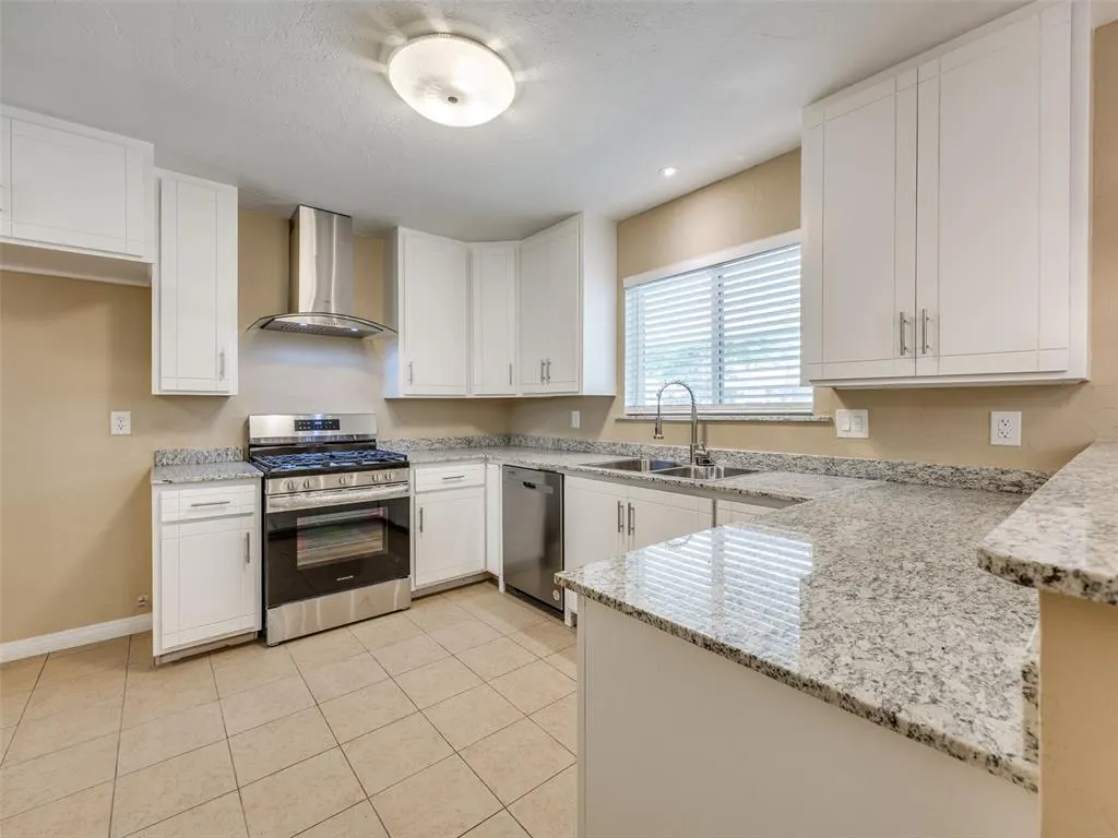 Photo 10 — 3500 Treadwell Drive, Oklahoma City, OK 73112