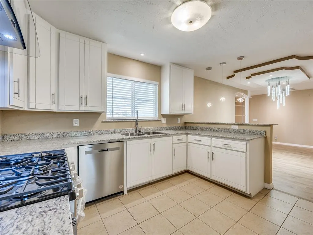 Photo 11 — 3500 Treadwell Drive, Oklahoma City, OK 73112