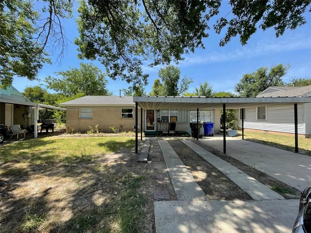 Front exterior — 706 Denison Drive, Norman, OK 73069