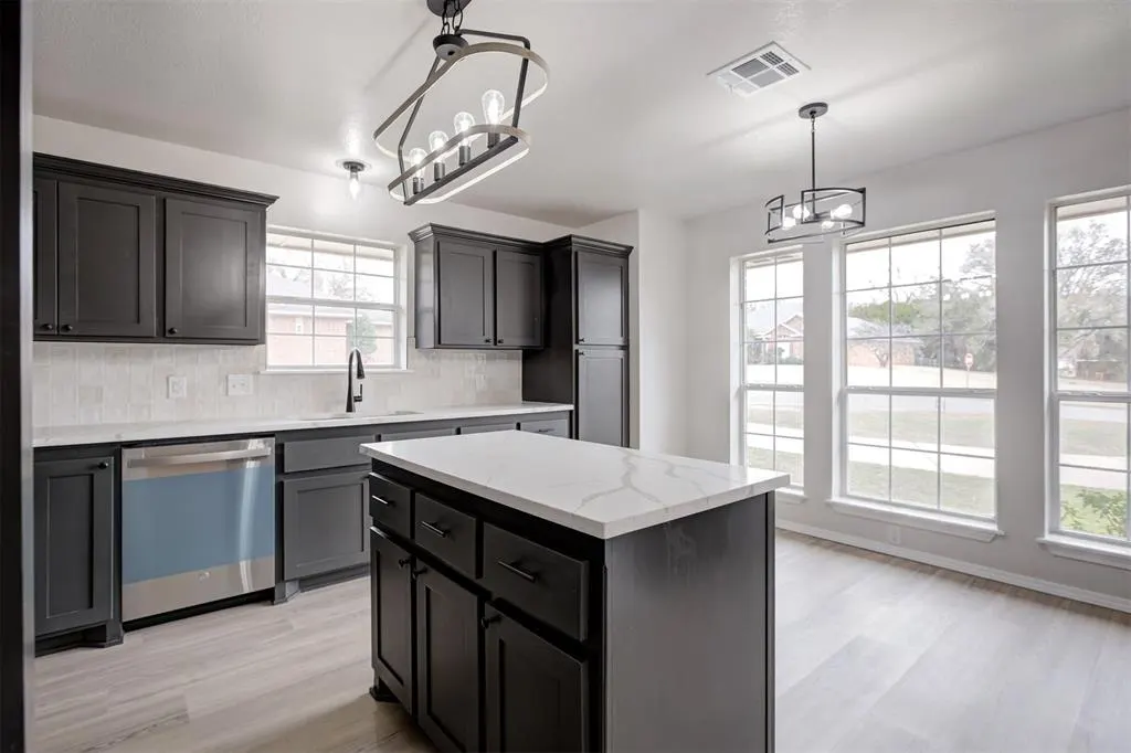 Photo 16 — 517 Bob White Drive, Purcell, OK 73080