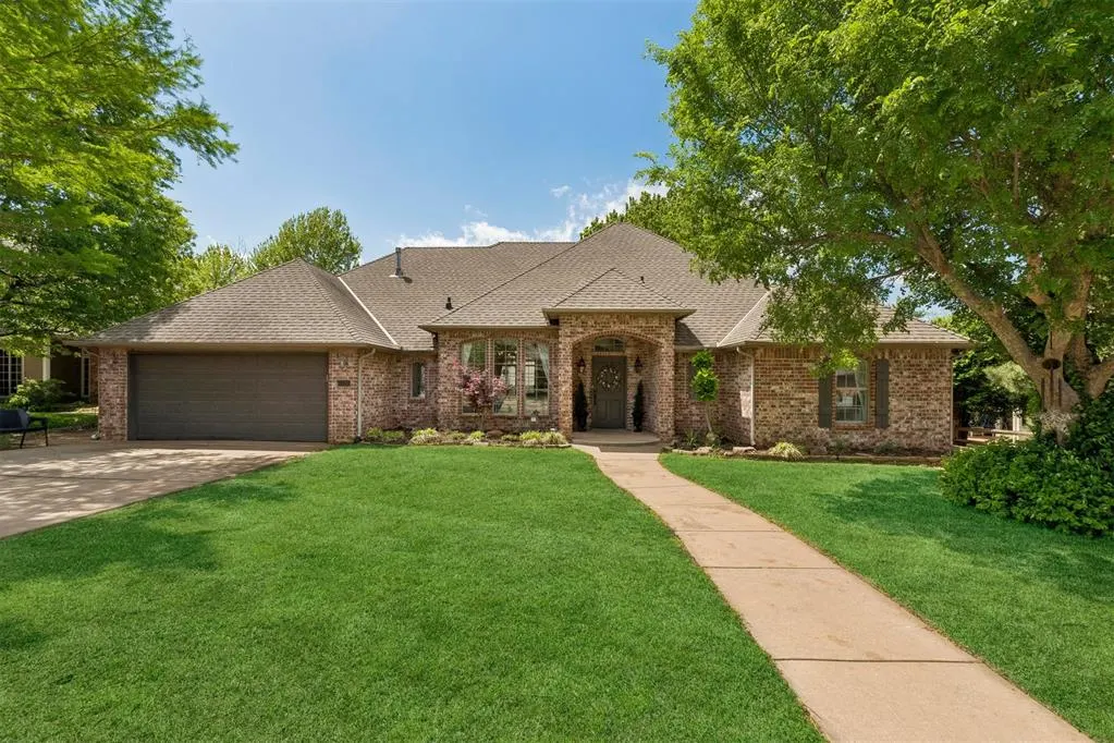 Photo 2 — 3909 Low Meadow, Edmond, OK 73003