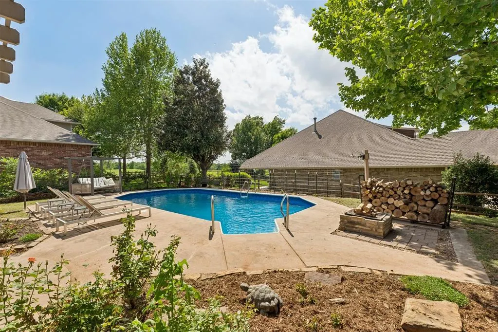 Photo 36 — 3909 Low Meadow, Edmond, OK 73003