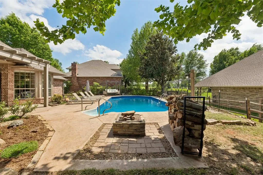 Photo 38 — 3909 Low Meadow, Edmond, OK 73003
