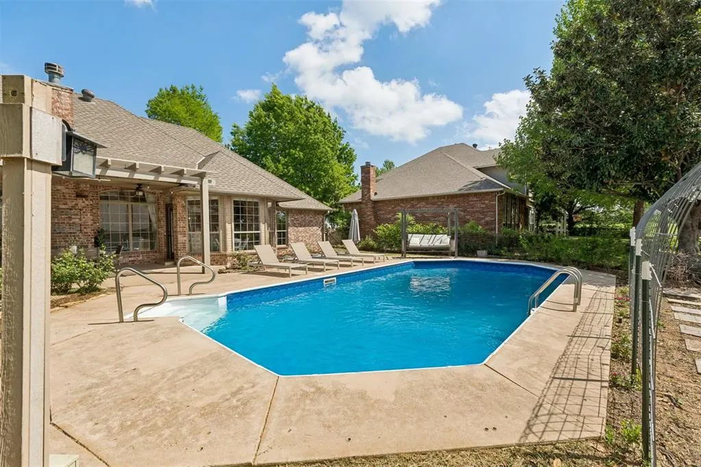Photo 39 — 3909 Low Meadow, Edmond, OK 73003
