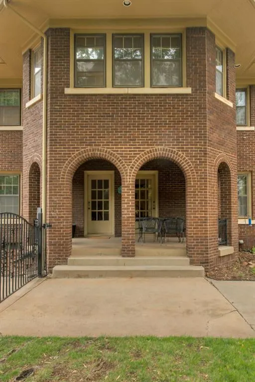 Photo 6 — 714 NE 18th Street, Oklahoma City, OK 73105