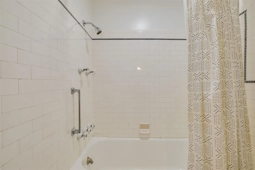 Photo 42 — 714 NE 18th Street, Oklahoma City, OK 73105