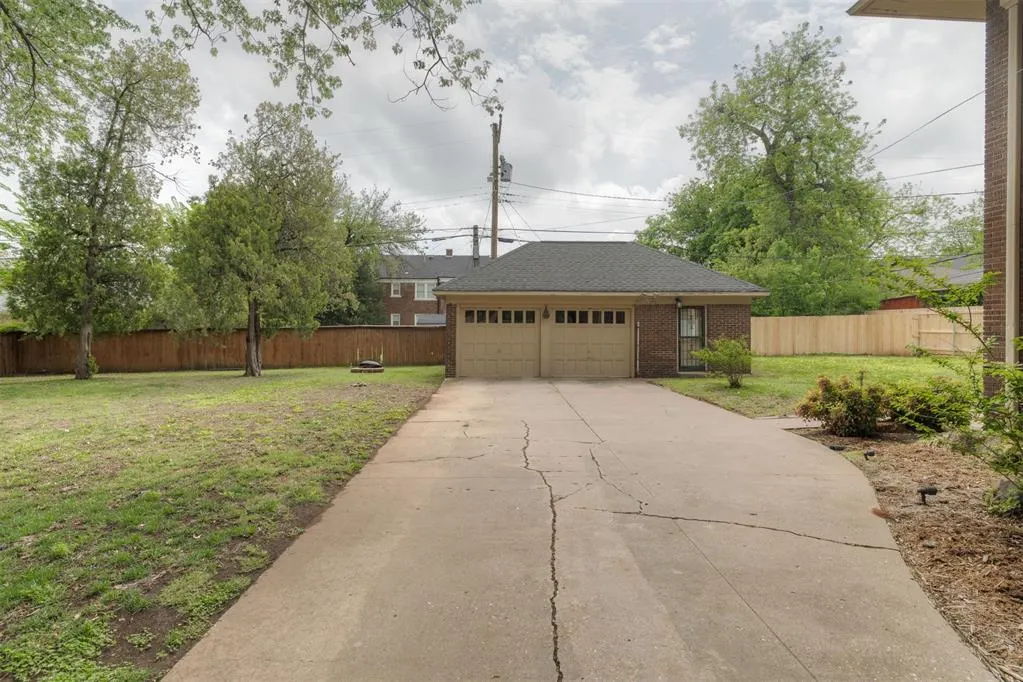 Photo 43 — 714 NE 18th Street, Oklahoma City, OK 73105