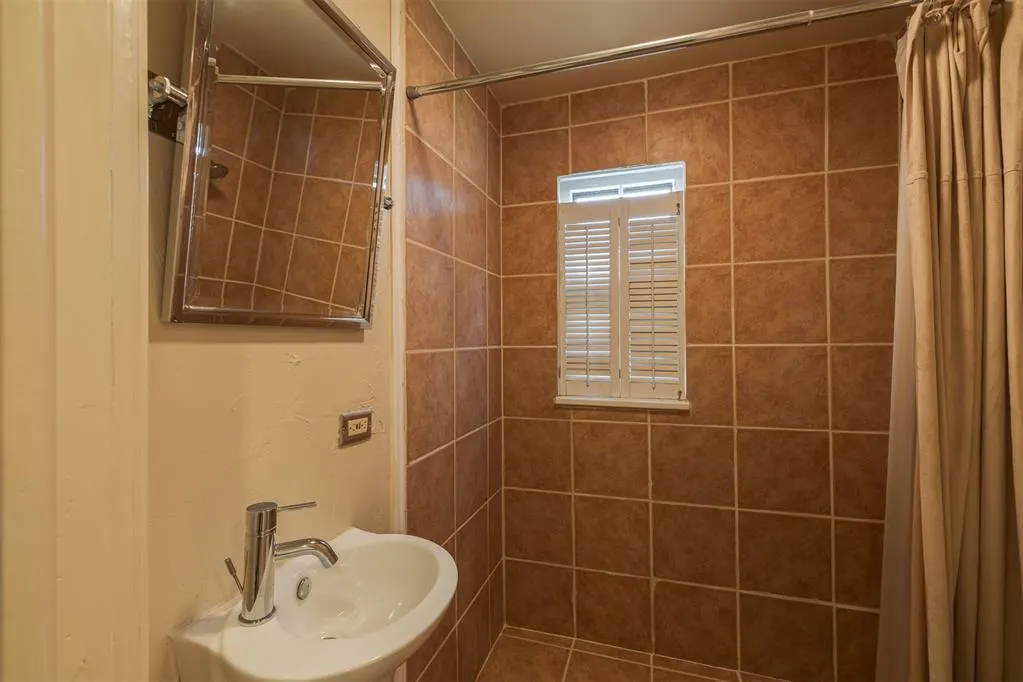 Photo 45 — 714 NE 18th Street, Oklahoma City, OK 73105