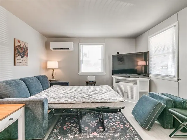 Photo 8 — 203 E Brooks Avenue 1, Norman, OK 73069