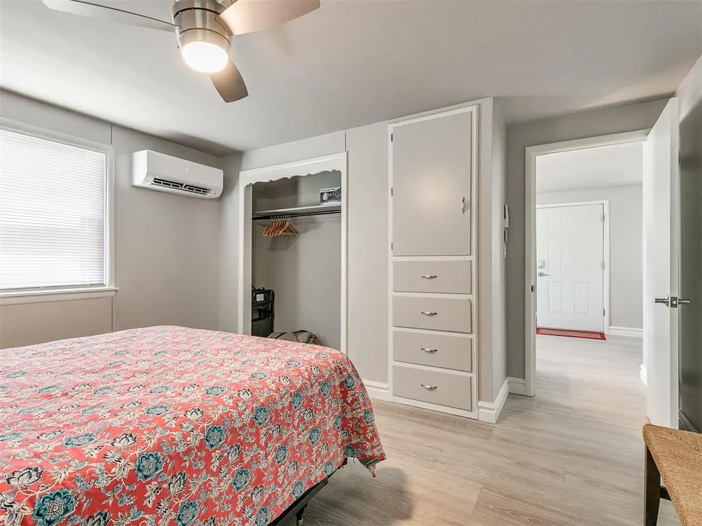 Photo 23 — 203 E Brooks Avenue 1, Norman, OK 73069