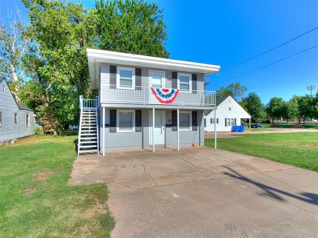 Photo 3 — 203 E Brooks Avenue 2, Norman, OK 73069