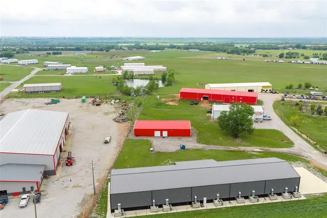 Photo 3 — 9064 S US 77 Highway, Noble, OK 73068