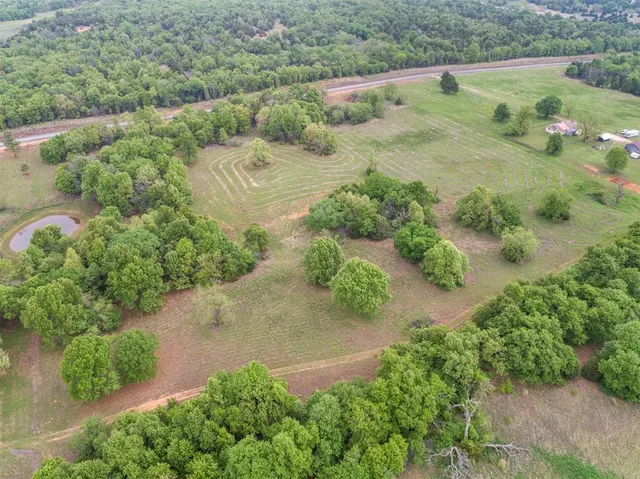 Photo 2 — 0 E Britton Road, Harrah, OK 73045