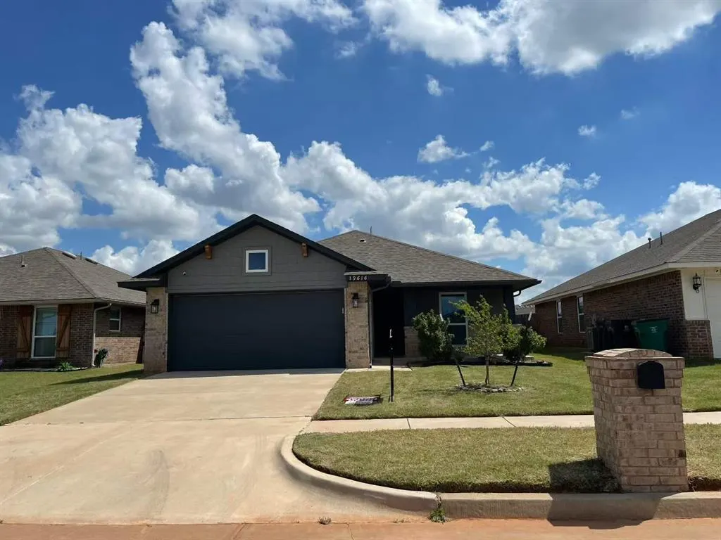 Front exterior — 19616 Bolton Road, Edmond, OK 73012