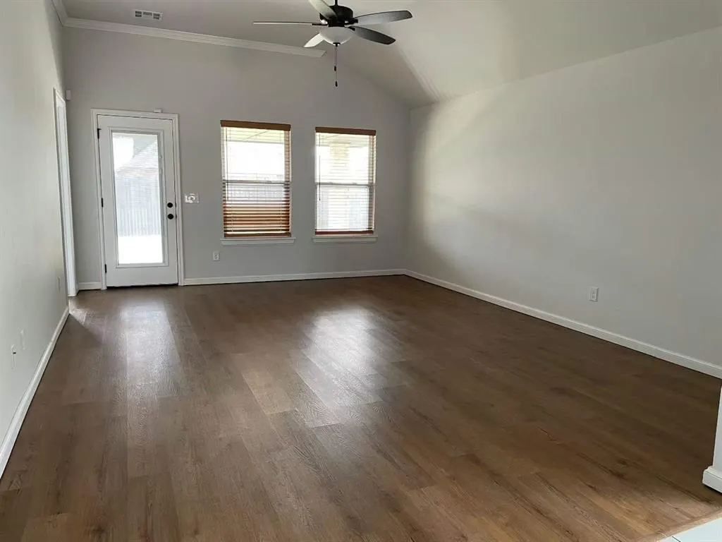 Photo 3 — 19616 Bolton Road, Edmond, OK 73012