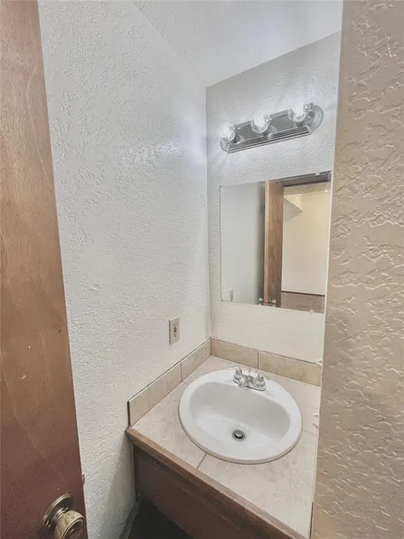 Photo 9 — 1901 E Lindsey Street 11B, Norman, OK 73071