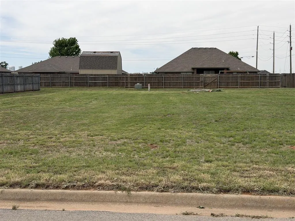 Front exterior — 0000 Debra Drive, Weatherford, OK 73096