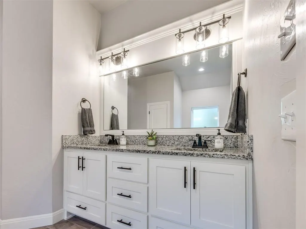 Photo 31 — 12470 Stone Hill Drive, Guthrie, OK 73044