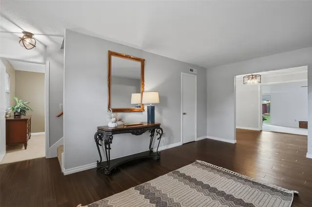 Photo 6 — 703 Crestmoor Drive, Moore, OK 73160