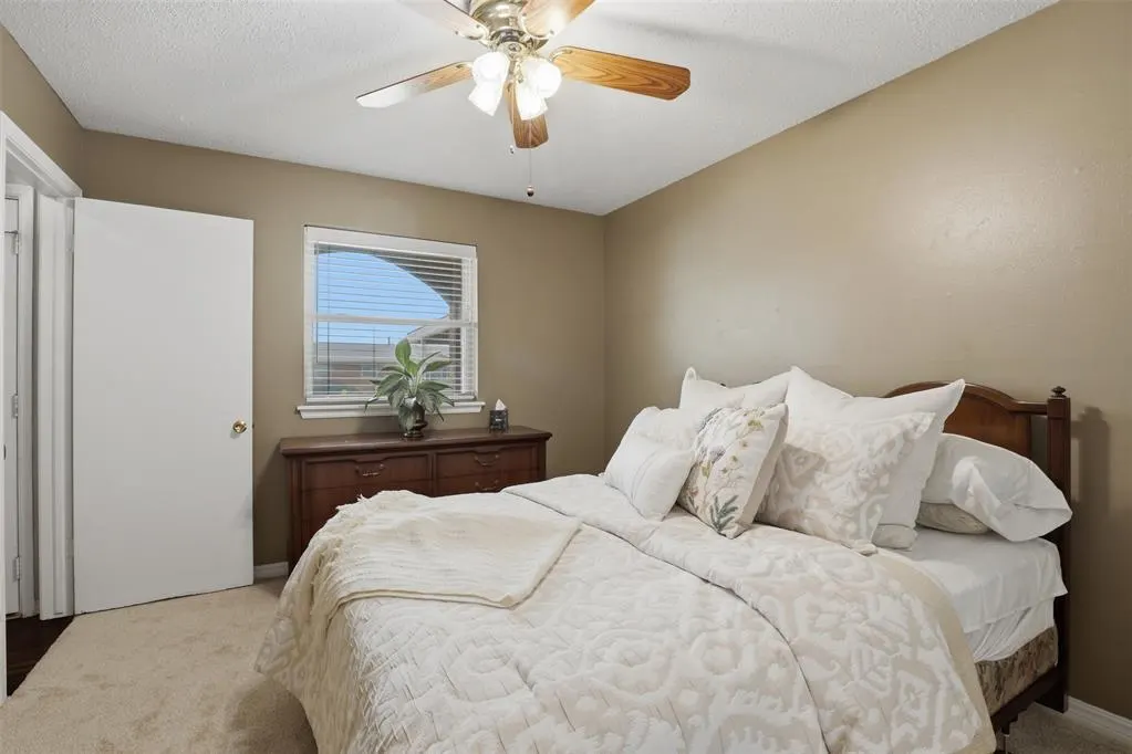 Photo 15 — 703 Crestmoor Drive, Moore, OK 73160