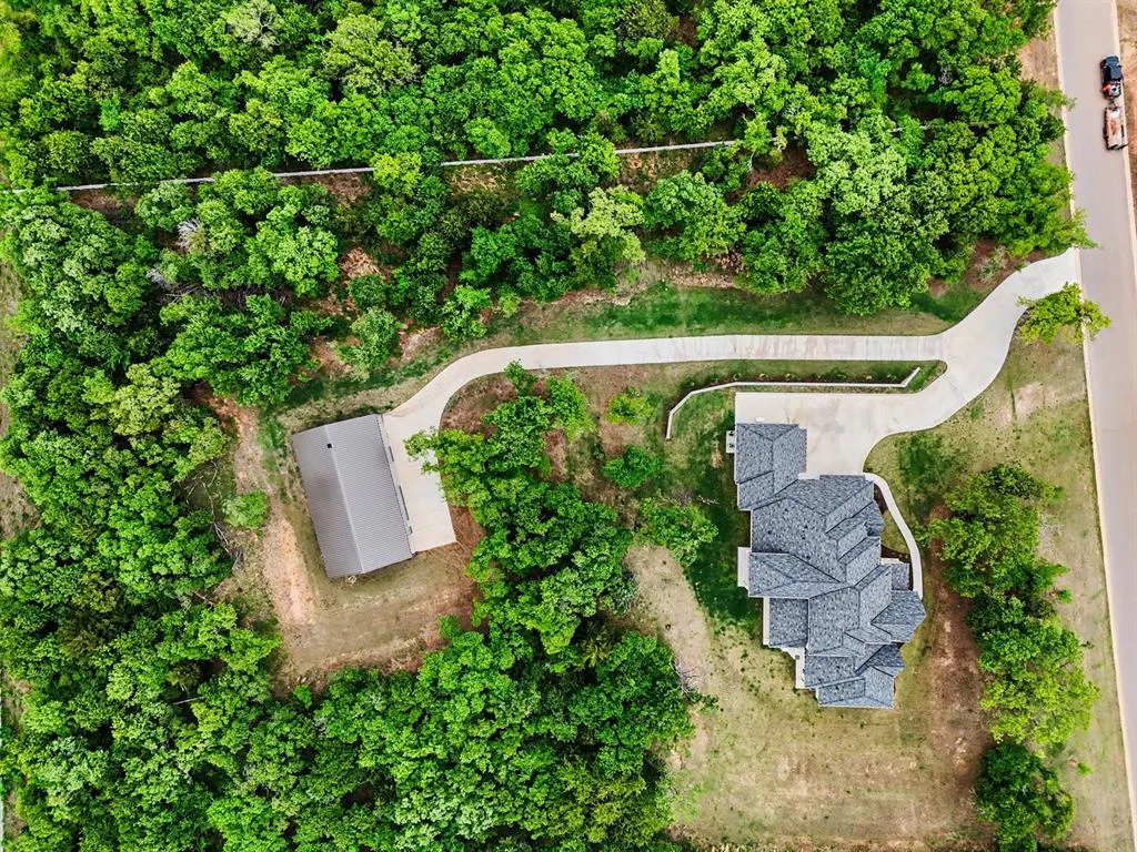 Photo 3 — 10301 NE 133rd Street, Jones, OK 73049