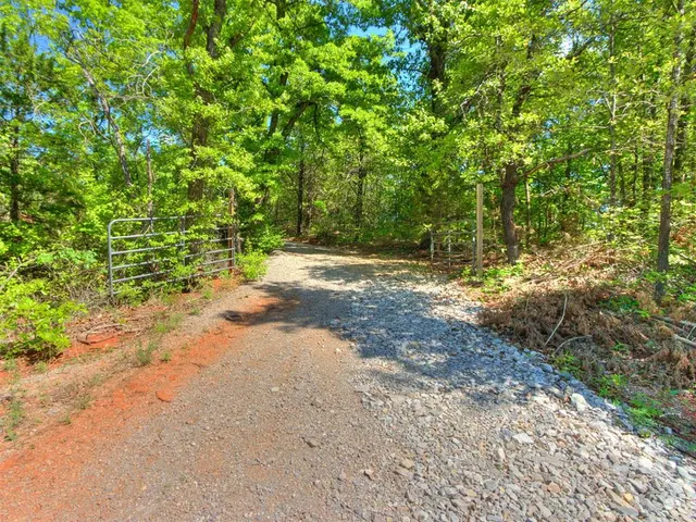 Photo 2 — 14616 Turkey Hills Road, Newalla, OK 74857