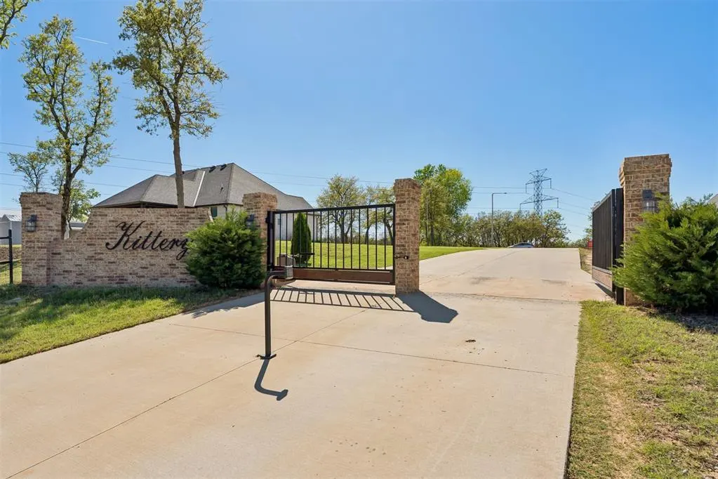 Photo 5 — 16114 Vernon Circle, Newalla, OK 74857