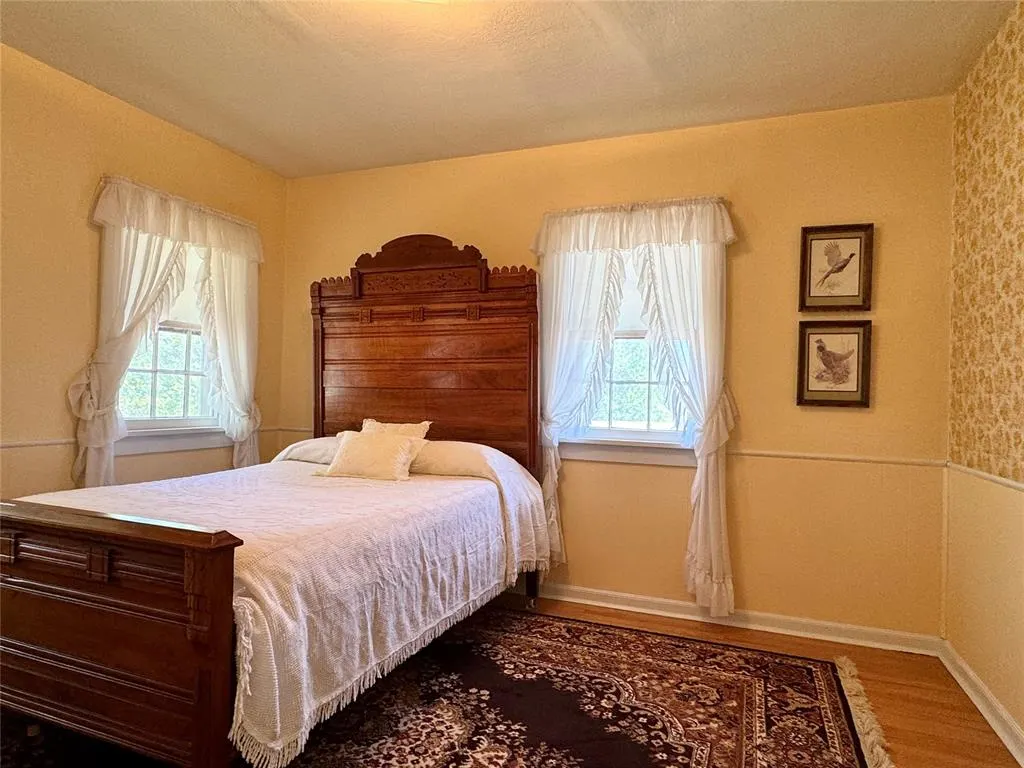 Photo 43 — 220 N Washington Street, Hobart, OK 73651