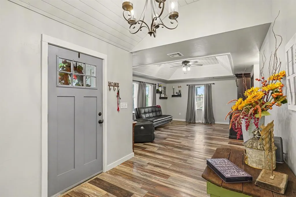 Photo 12 — 2576 NE 10th Street, Blanchard, OK 73010