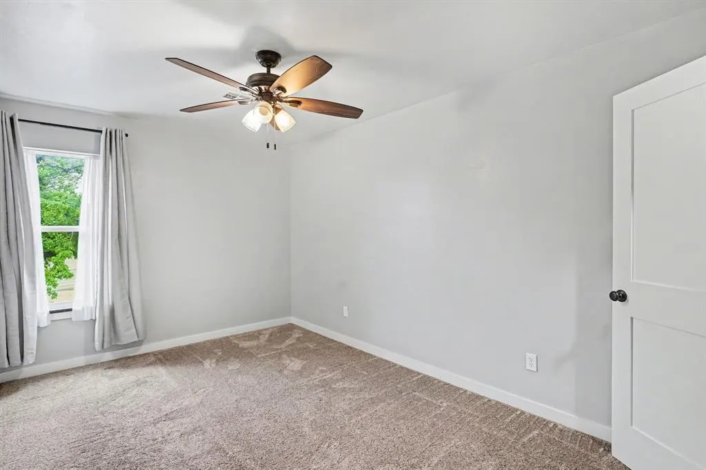 Photo 25 — 2576 NE 10th Street, Blanchard, OK 73010