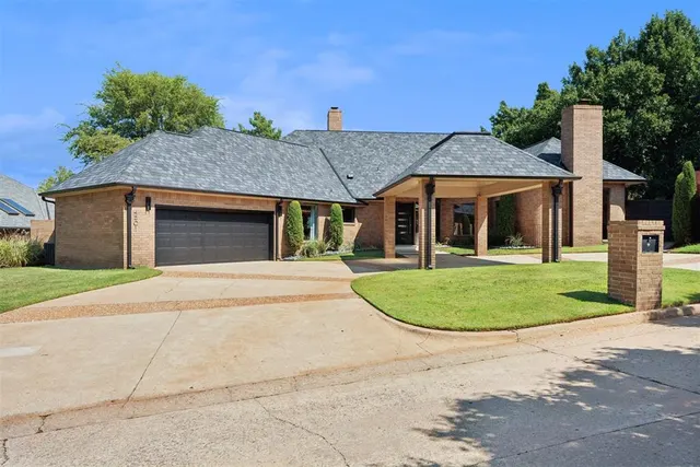 Photo 2 — 4501 Val Verde Drive, Oklahoma City, OK 73142