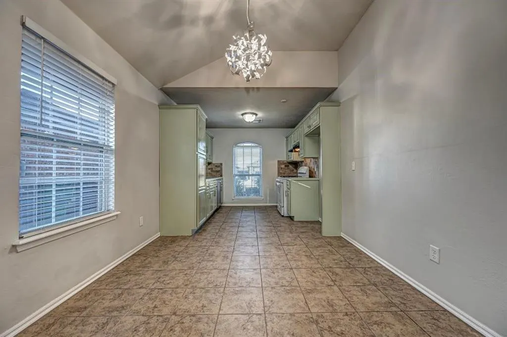 Photo 6 — 1420 NW 126th Street, Oklahoma City, OK 73120