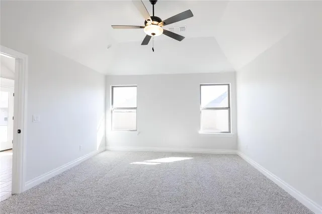 Photo 8 — 9204 NW 86th Terrace, Yukon, OK 73099